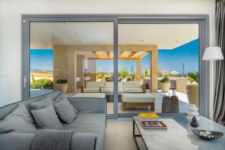 Beachfront Plant Villas with the pool - Novalja - 4