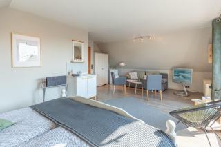 Loggiastuuv gesamt - 4