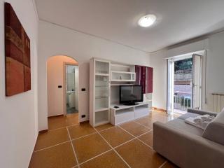 JOIVY Inviting 1-bedroom flat with Balcony in Rapallo - 4