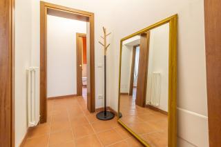 Art Nouveau Apartment With Garden Near The Station - Verona - 7