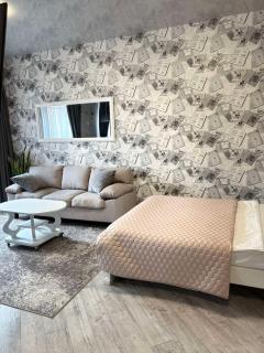 Просторі LUX апартаменти на центральному проспекті, програвач вінілу з платівками, великий Smart TV,преміум-підписки YouTube та онлайн-кінотеатрів , кавомашина, відкритий балкон, ЗВІТНІ ДОКУМЕНТИ - 3