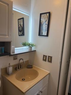 Cozy well loved and lived in vacation home - 2