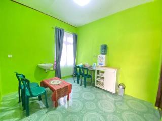 Cendana Guesthouse-Labuan Bajo - - 9