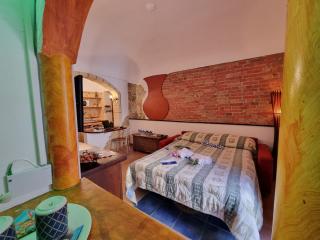 Theo's House by Holiday World - 1