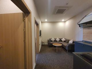 Royal Bakrajo Hotel - 5