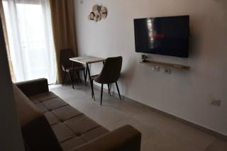 Cozy Apartment Near New Bazaar & Free Parking - Tirana - 6