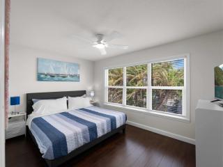 Tranquil Waterfront Retreat w Scenic Views-Heated Pool - 8