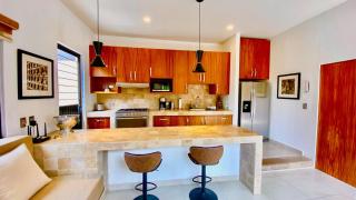 1 Bdrm Guesthouse - Walk to everything - Roof Top Patio-BBQ - Short Stay Welcome - Ajijic - 1