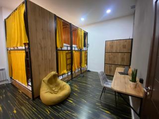 Flats Hostel - 8