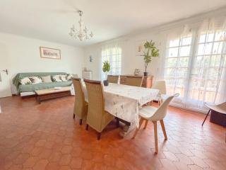 Spacieux T3 avec terrasse à Fréjus - Fréjus - 6