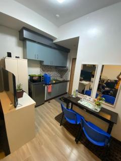 19f w NFLIX & BALCONY NEAR ROB, PGH, ACC USM&SLMC - Manila - 5