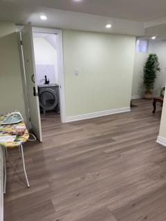 B2 Cozy room by Mendy - Mississauga - 5