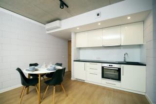 Loft Place Oswiecim - Air Conditioning, City Center, Self Check-in - 2