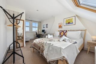 3-BR Stunning Central Open Plan Home, Sleeps 6 with Private Off-Road Parking and Private Garden - LONG TERM SPECIAL OFFER!! - by Blue Puffin Stays - Winchester - 3