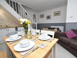 3 Bed in Tenby FB141 - Tenby - 7