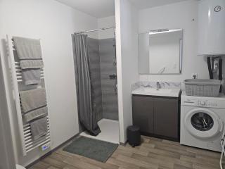 Logement centre ville - Maurs - 4