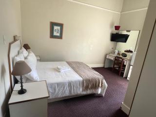 2 Oaks Guest House - Koning Willemstad - 4