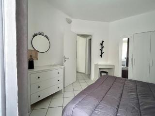 Lovely cozy Studio apartment on La Spezia most loved historic staircase In centro e a 6 minuti dalla stazione - La Spezia - 6