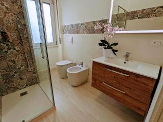 Design Stay NAVIGLI - Fast to Duomo & Airport - Milan - 7
