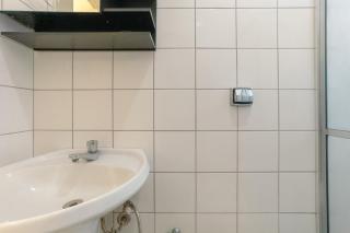 Apartamento Simples Aconchegante e Bem Equipado - Maringá - 1