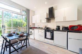 RUBY Delightful Suite Moseley Mews, Birmingham By STAE-Homes - Birmingham - 5