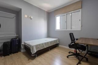 Amplo apto no Forte, Wifi, AR, na quadra da praia - Praia Grande - 1