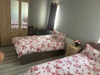 8 braybrook crescent - West Bromwich - 4
