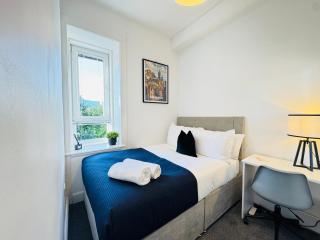 Elegant City Centre Apartment - Edinburgh - 6