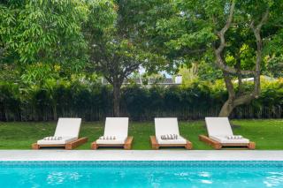 Modern Luxury Home with Racket Sports Gym BBQ - 0