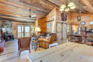 Couples Retreat Mtn-View Cabin in Blue Ridge! - Blue Ridge - 4