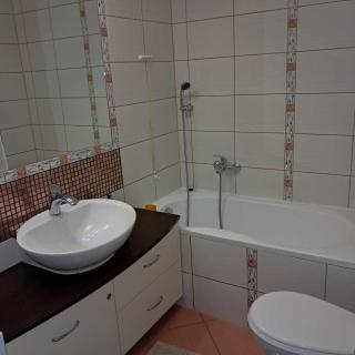 Apartament Julia 1-2 os Warszawska 28 Centrum - Kielce - 1