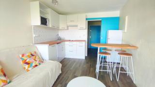 Charmant studio en bord de mer, piscine, climatisation, parking privé et wifi - 5