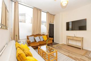 Spacious 4-Bed Fulham Stay Walk to River Thames - Londra - 7