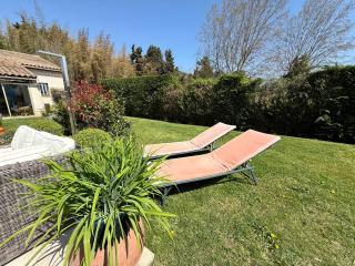 Un appartement 2 pièces dans une villa avec piscine et parking - Vence - 3