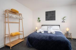 Stunning & Cozy Abode, Sleeps 5, Free Parking - Manchester - 7