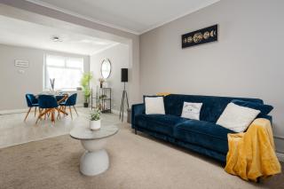 Stunning & Cozy Abode, Sleeps 5, Free Parking - Manchester - 9