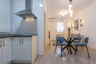 Chic Atocha Loft - Perfect Location and Style - 3