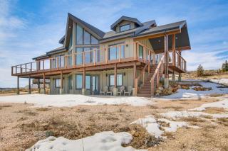 5 Mi to Bear Lake State Park Home with Deck - Garden City - 0