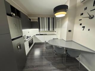 Luxury Grey Apartment - Milazzo - 7
