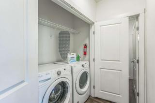 Cozy Stay by Clark Fork River and near DT - 4