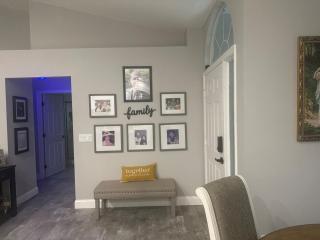 Abbys Place - Tarpon Springs - 0