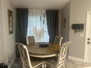 Abbys Place - Tarpon Springs - 8