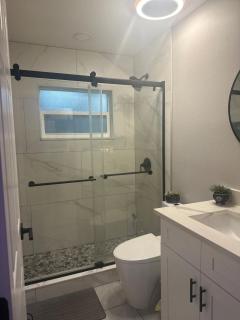 Abbys Place - Tarpon Springs - 7