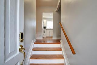 Comfy City Retreat , Seneca College, CMCC - Toronto - 1