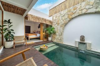 Exquisite 3-Bedroom Villa in Seminyak with Private Rooftop Oasis - Kerobokan - 6