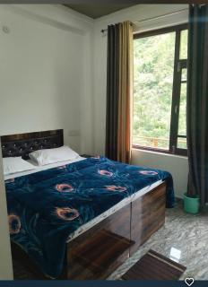 S R hotel - Kutnaur - 4