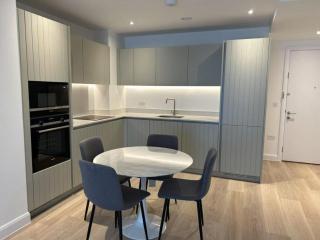 London ExCel 2 Bed Apartment - 8