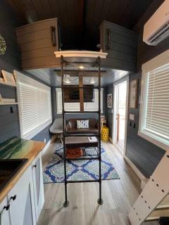 Under The Sea Tiny Home - Apple Valley - 5