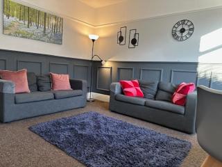 Jo Chanterlands Fairview House - Hull - 6