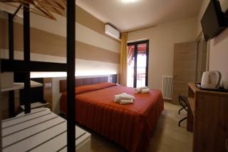 Hotel Primavera - Peschiera del Garda - 0
